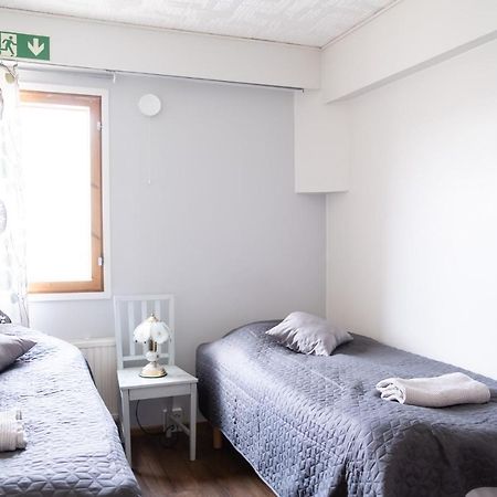 Bed & Breakfast Restaurang Sybarit Houtskar Eksteriør bilde