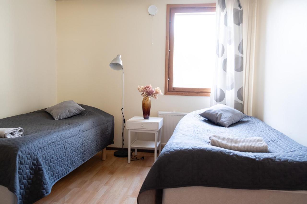 Bed & Breakfast Restaurang Sybarit Houtskar Eksteriør bilde