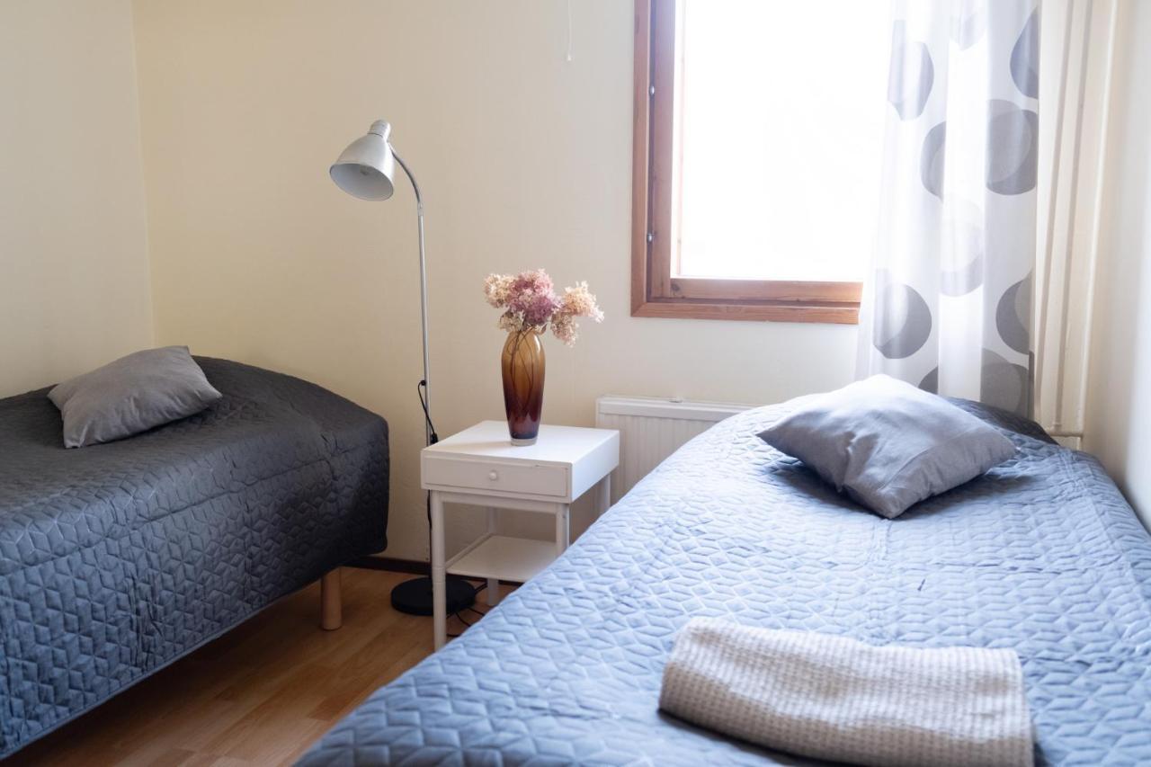 Bed & Breakfast Restaurang Sybarit Houtskar Eksteriør bilde