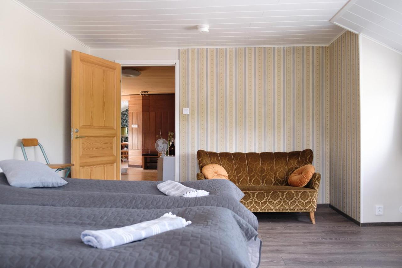 Bed & Breakfast Restaurang Sybarit Houtskar Eksteriør bilde