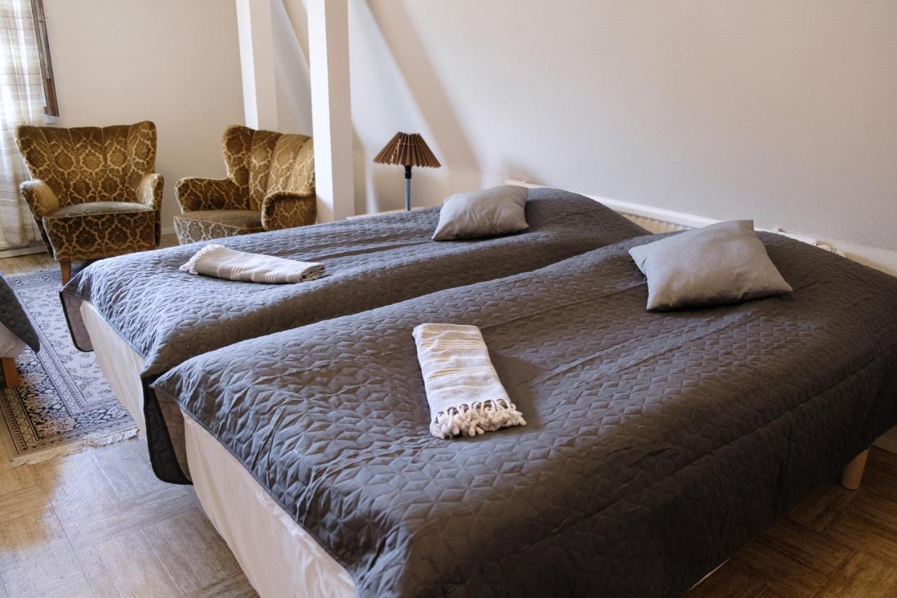 Bed & Breakfast Restaurang Sybarit Houtskar Eksteriør bilde