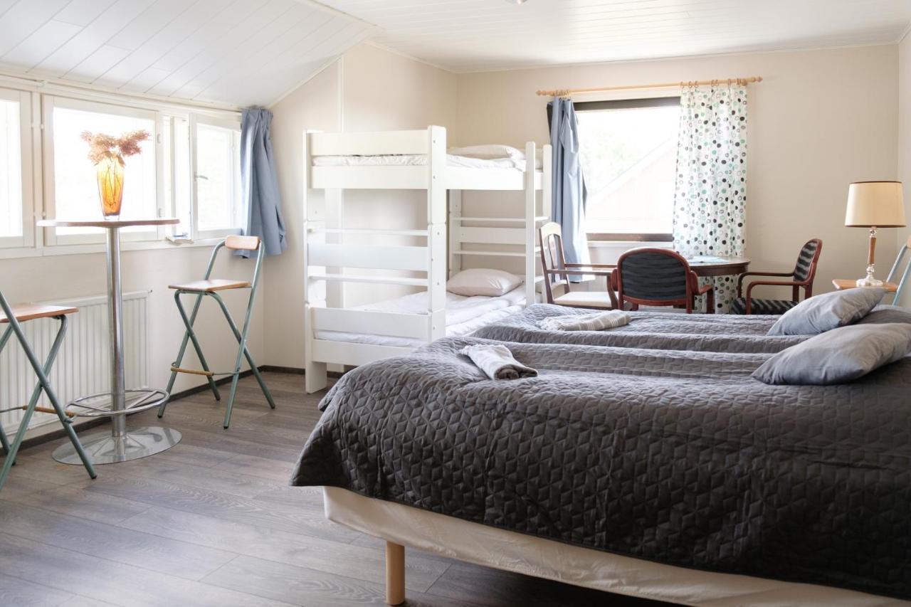 Bed & Breakfast Restaurang Sybarit Houtskar Eksteriør bilde